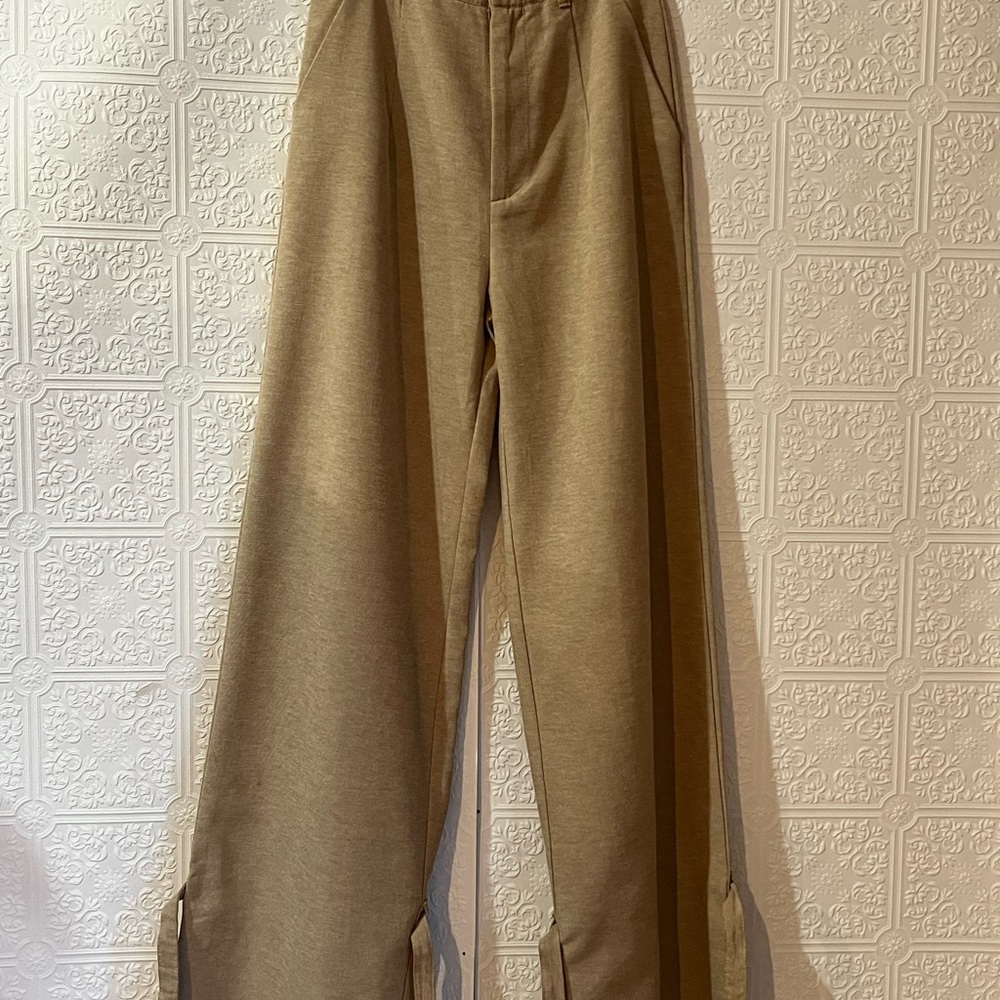 Pants - Picture 8 of 9